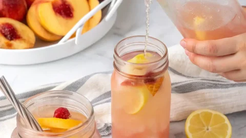 Peach Lemonade